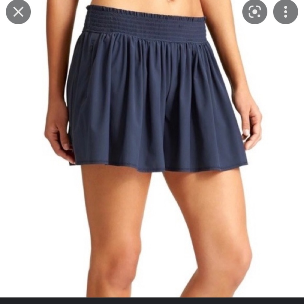 ATHLETA high rise sneaky shorts